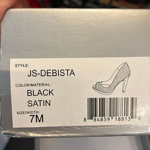 Jessica Simpson Heels